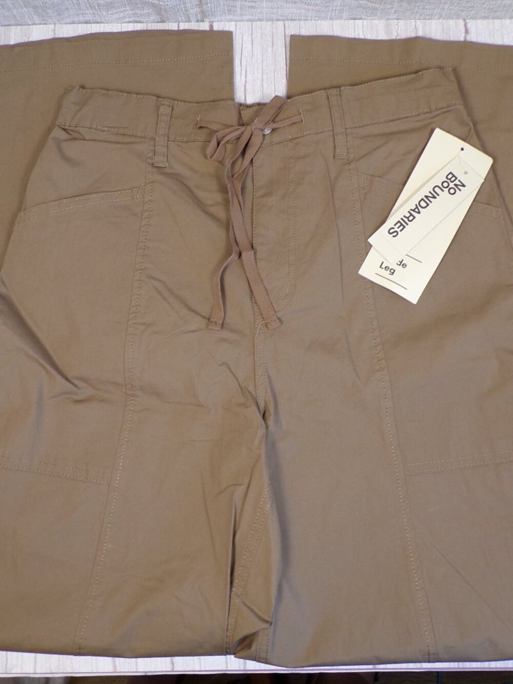 NWT No Boundaries Juniors' S Poplin Wide Leg High Rise Cargo Pants